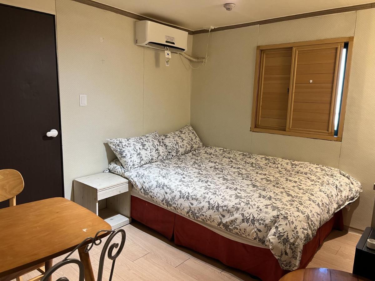 G Mini Hotel Dongdaemun Seoul Bagian luar foto