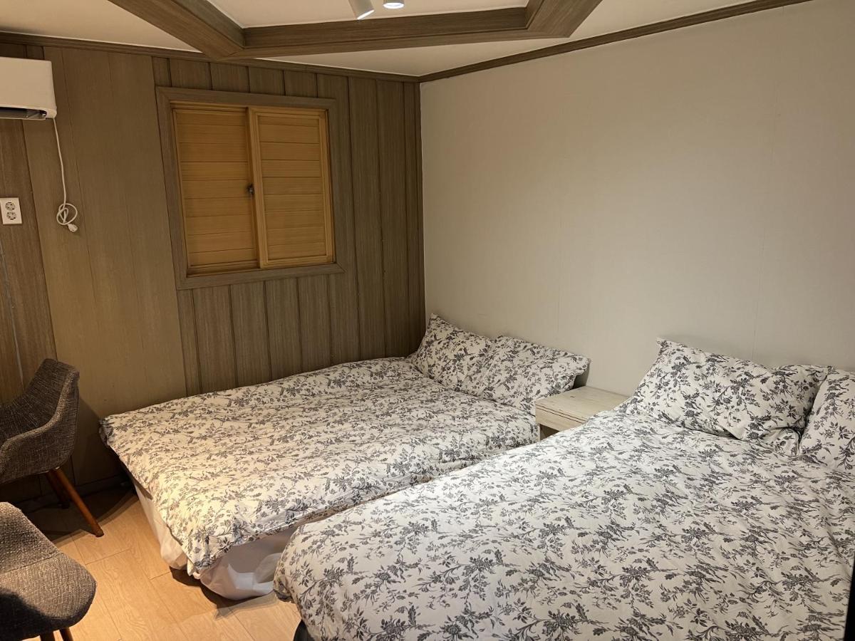 G Mini Hotel Dongdaemun Seoul Bagian luar foto
