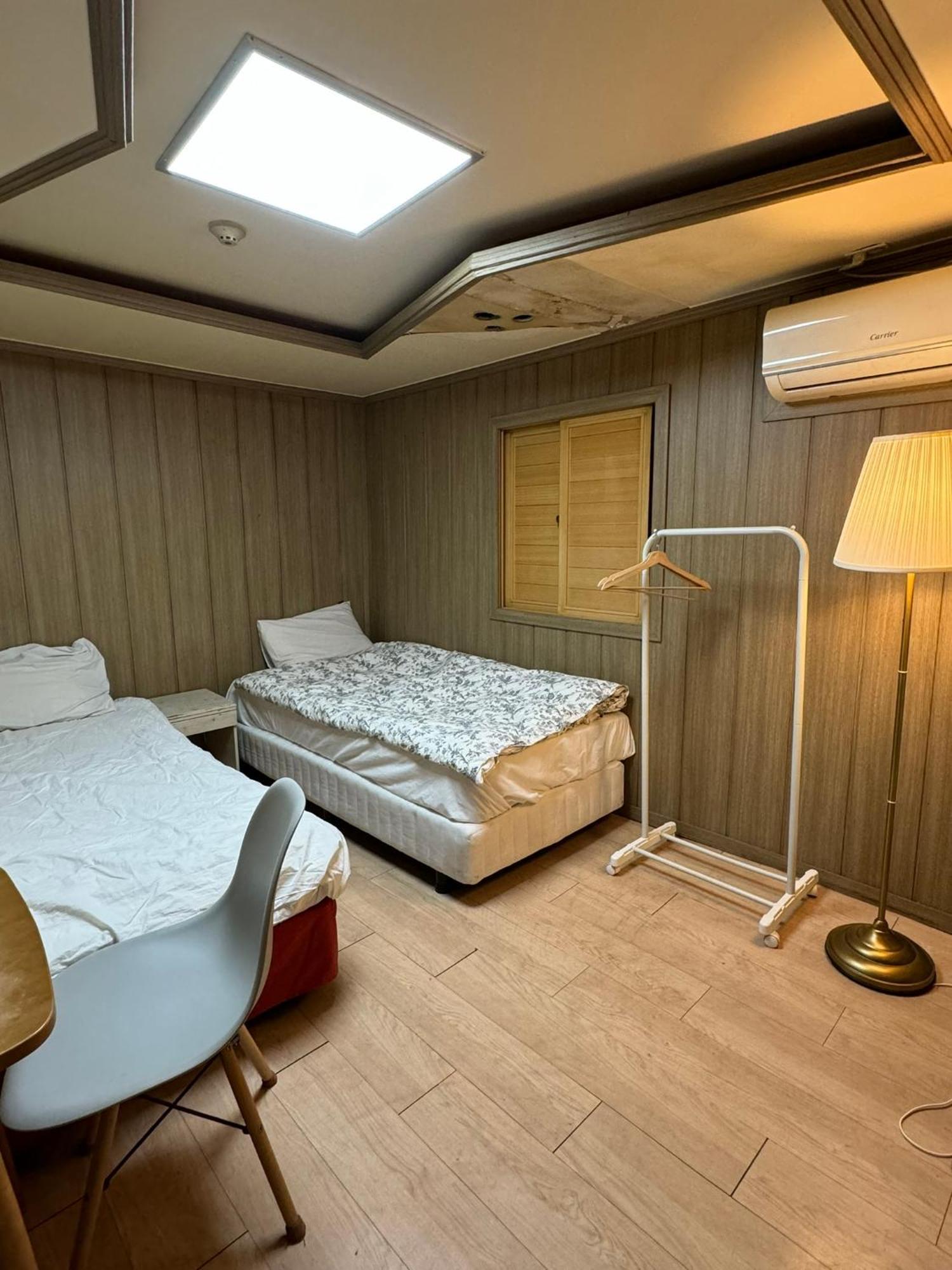 G Mini Hotel Dongdaemun Seoul Bagian luar foto