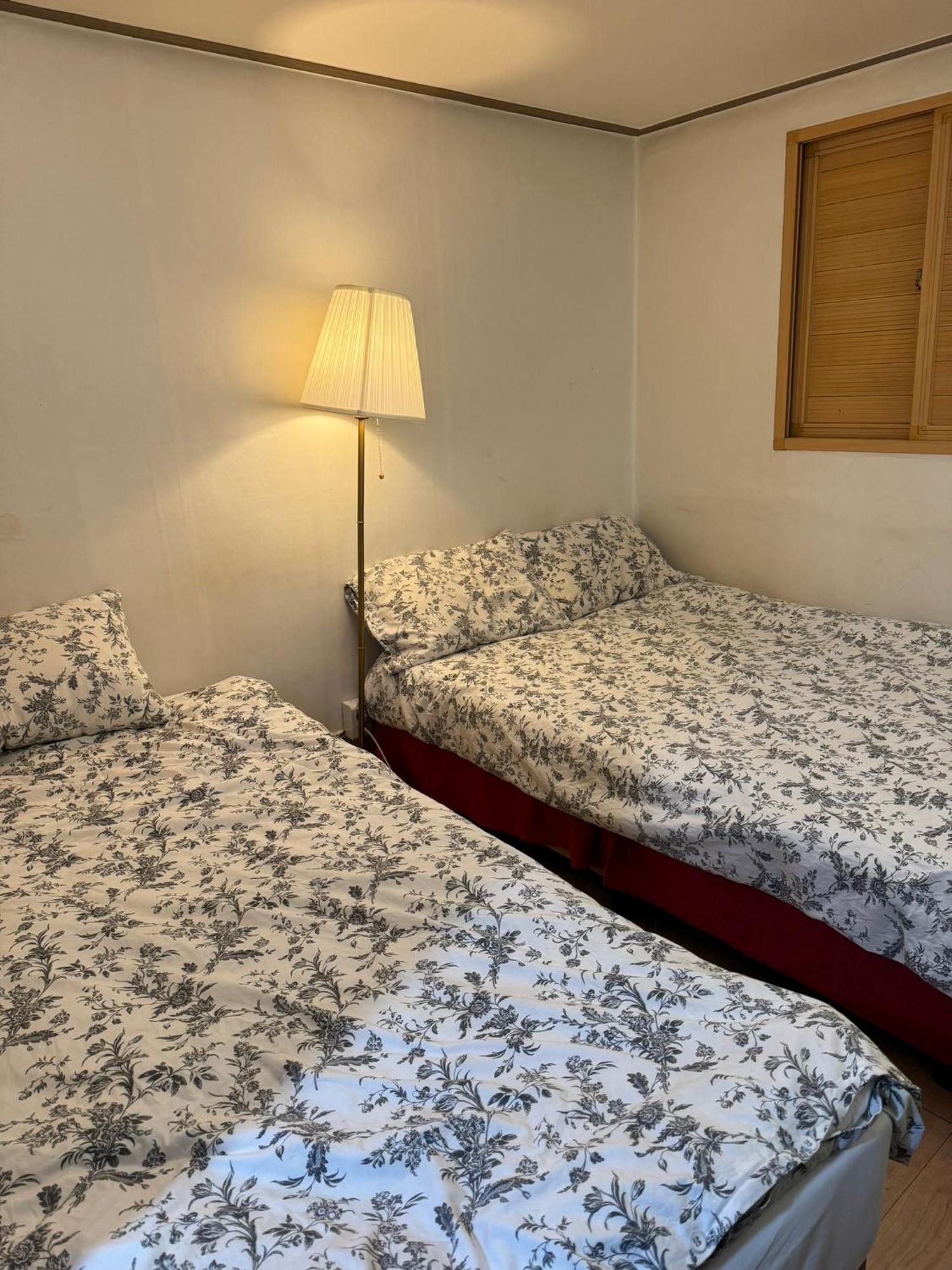 G Mini Hotel Dongdaemun Seoul Bagian luar foto