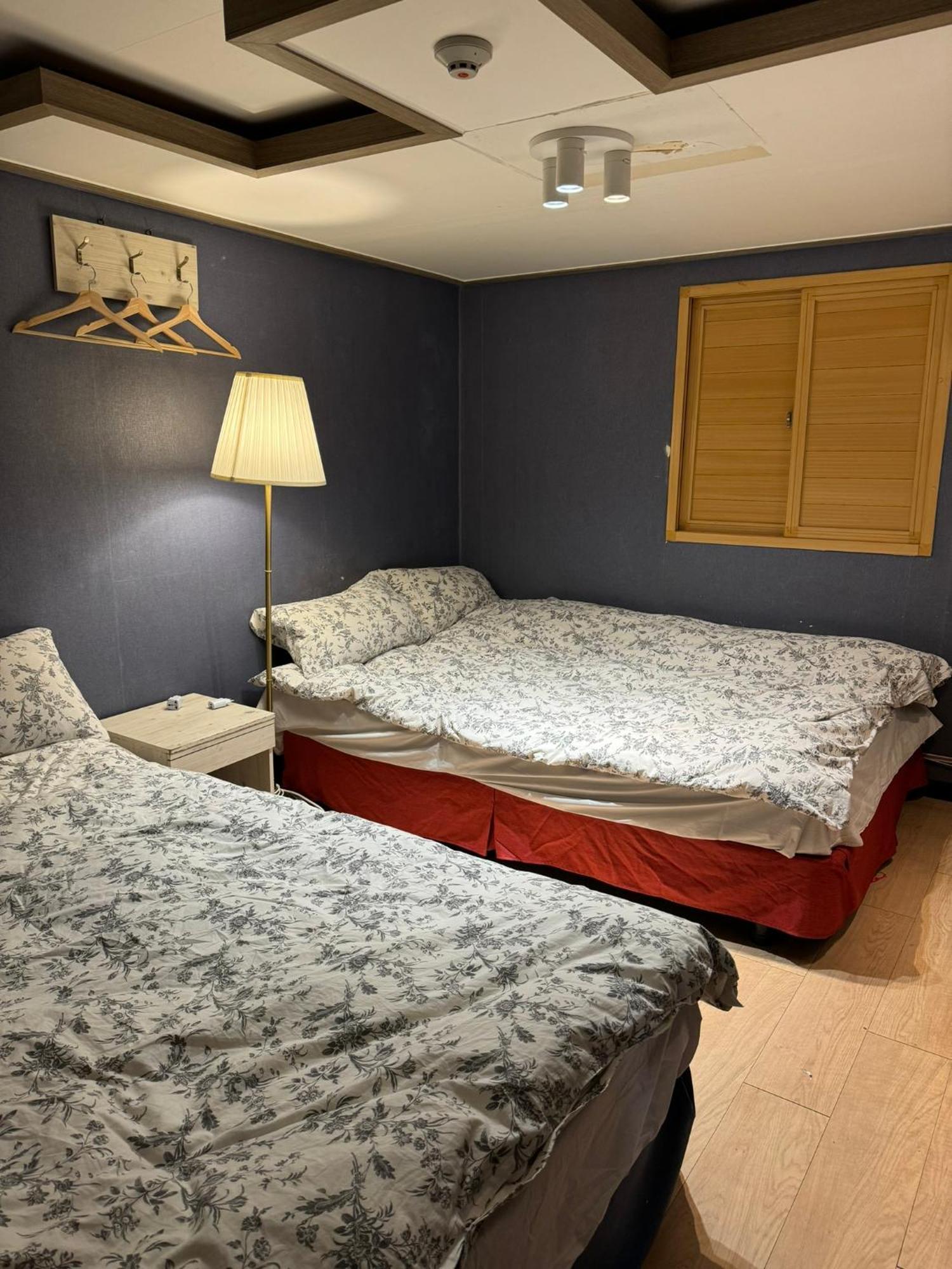 G Mini Hotel Dongdaemun Seoul Bagian luar foto