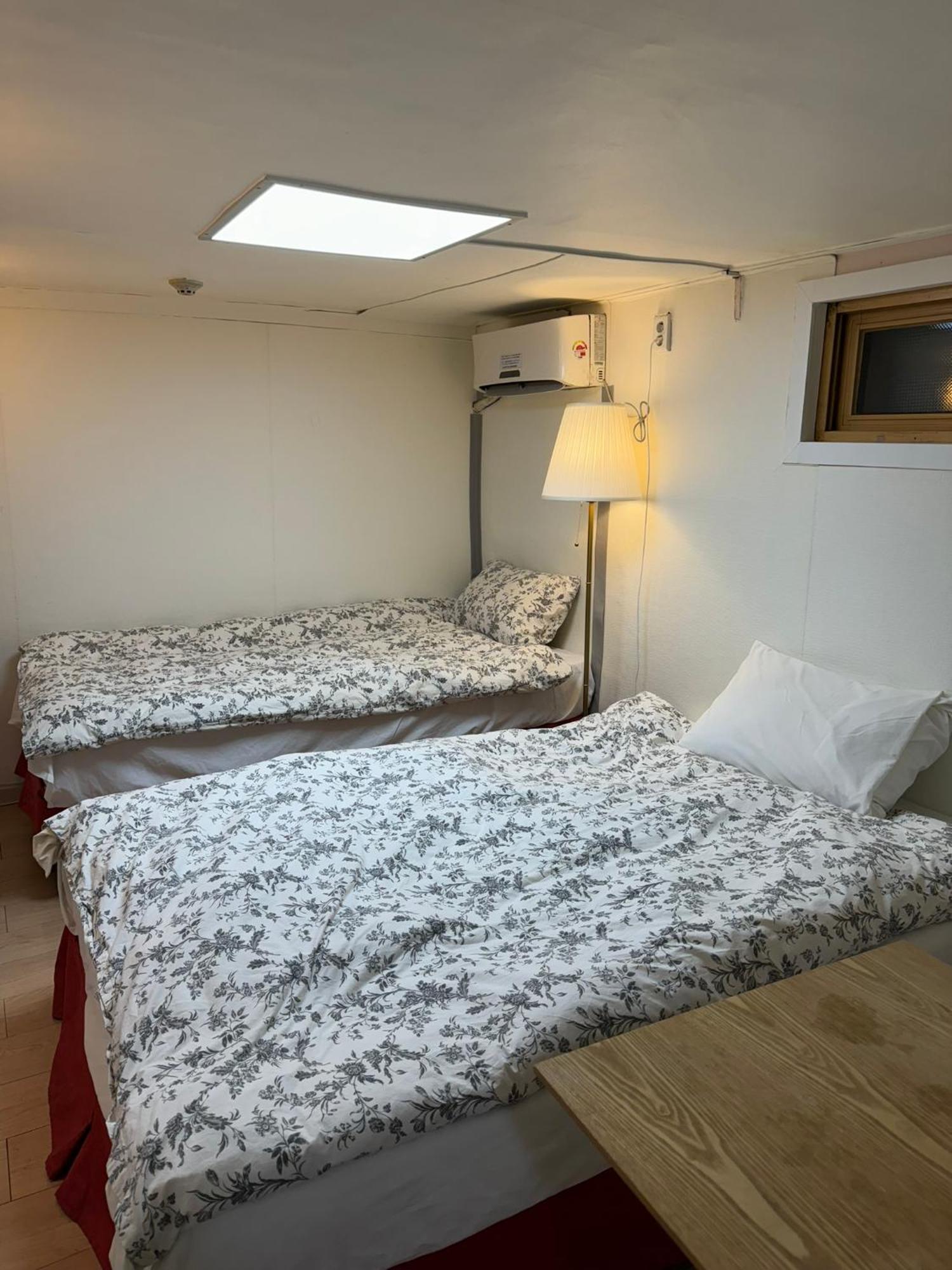 G Mini Hotel Dongdaemun Seoul Bagian luar foto