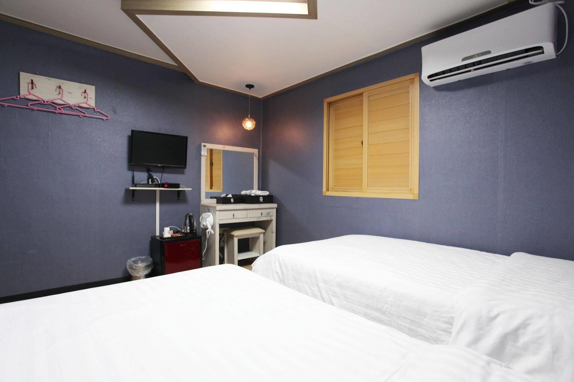 G Mini Hotel Dongdaemun Seoul Bagian luar foto