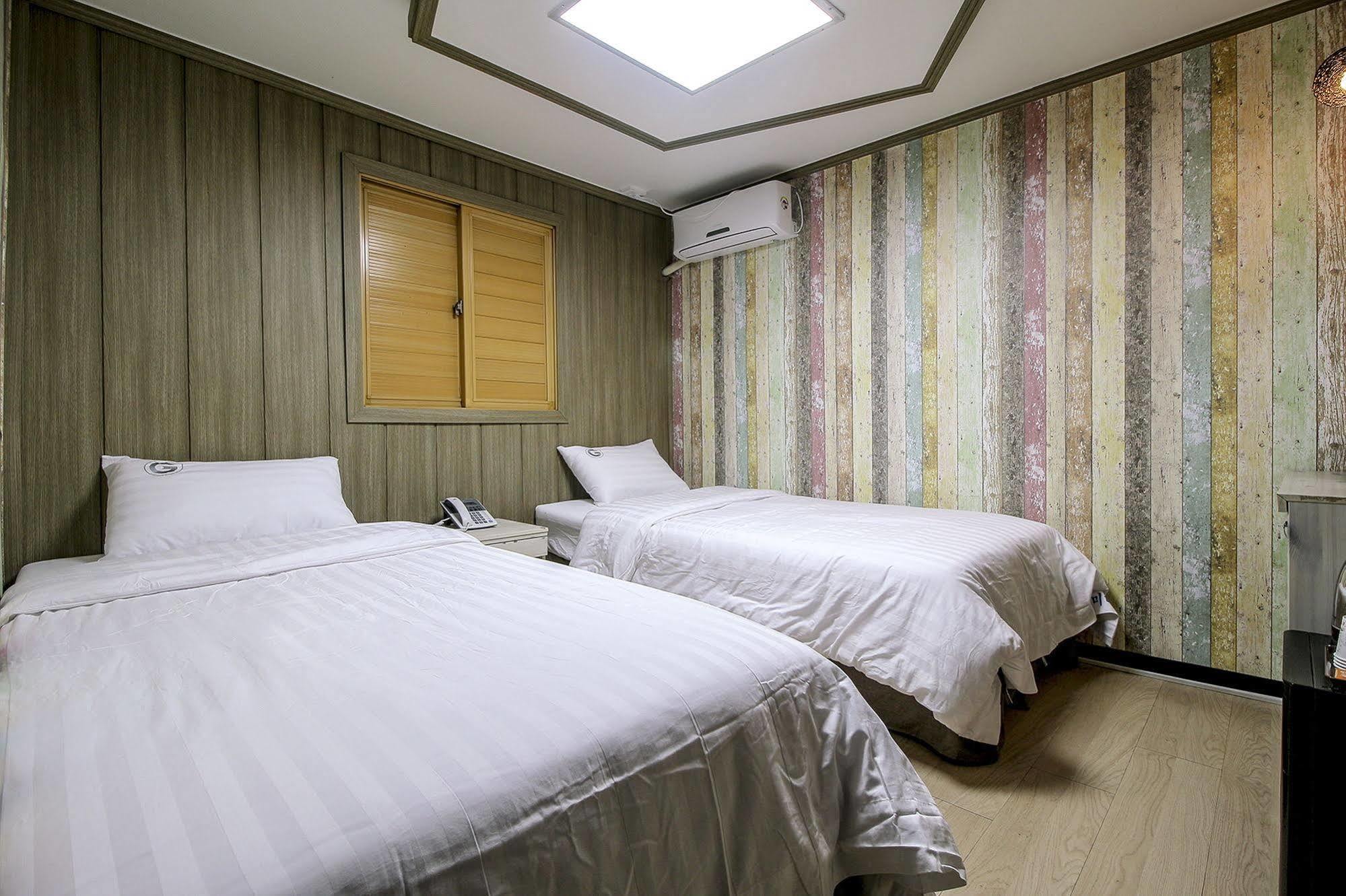 G Mini Hotel Dongdaemun Seoul Bagian luar foto
